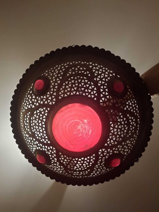 Iluminária de teto de metal e vidro, estilo Marroquino / Boho Chic