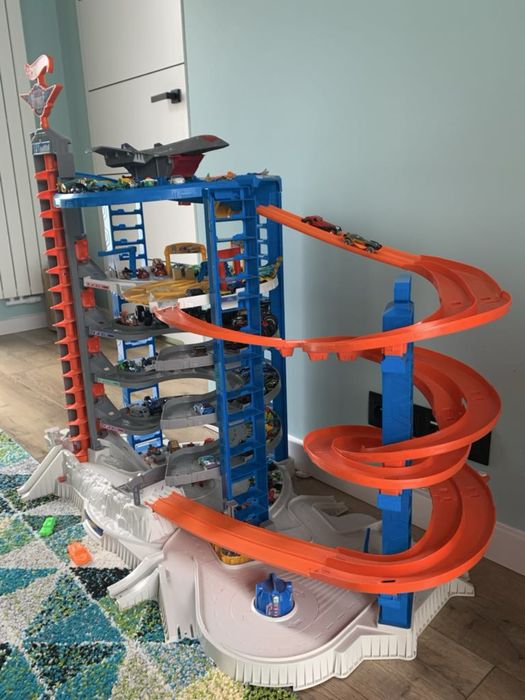 Hot Wheels HW Super Ultimate Garage FDF25 Czestochowa