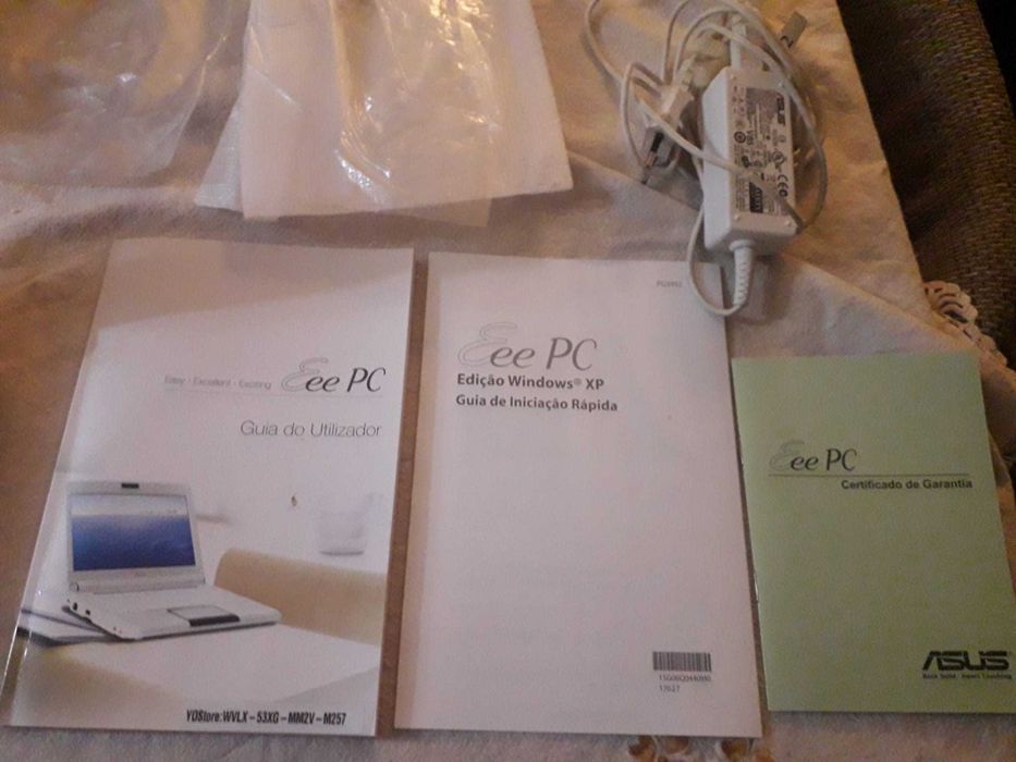 Netbook Model Eee PC 901437240003885813762