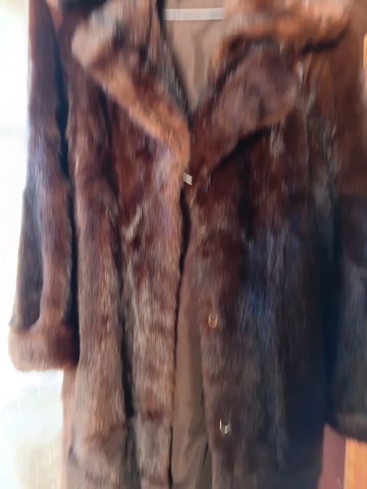 Продам норковую шубу