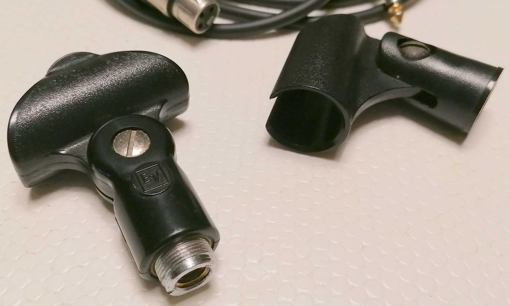 Giraffe Microphone Stands, All for €1064738270168578120