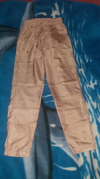 Брюки летние, легкие, красивые