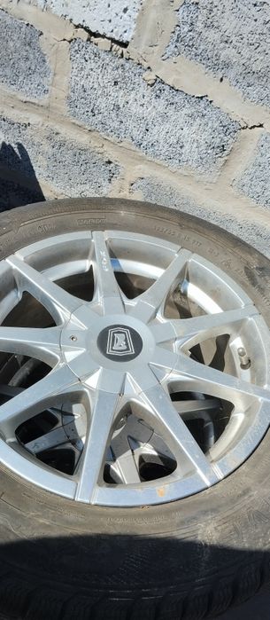 Продам резину с дисками