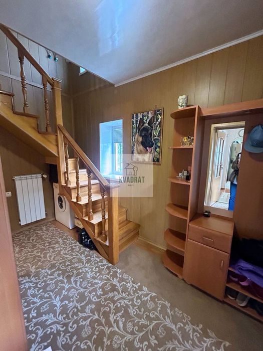 Продам затишний будинок з басейном та зоною відпочинку біля Дністра