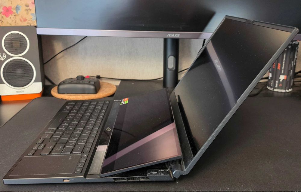 ASUS ROG Zephyrus Duo 16 2023 (GX650PY-NM014W) | R9 | RTX 4090 | 64GB | 4TB | 3x zasilacz + Plecak