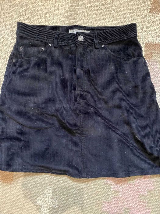 Conjunto de saia bombazine com blusa