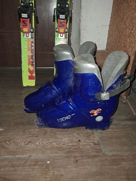Buty narciarskie i narty