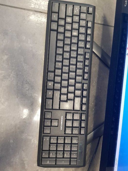 Komputer dotykowy Lenovo 23 LED Ideacentre SSD