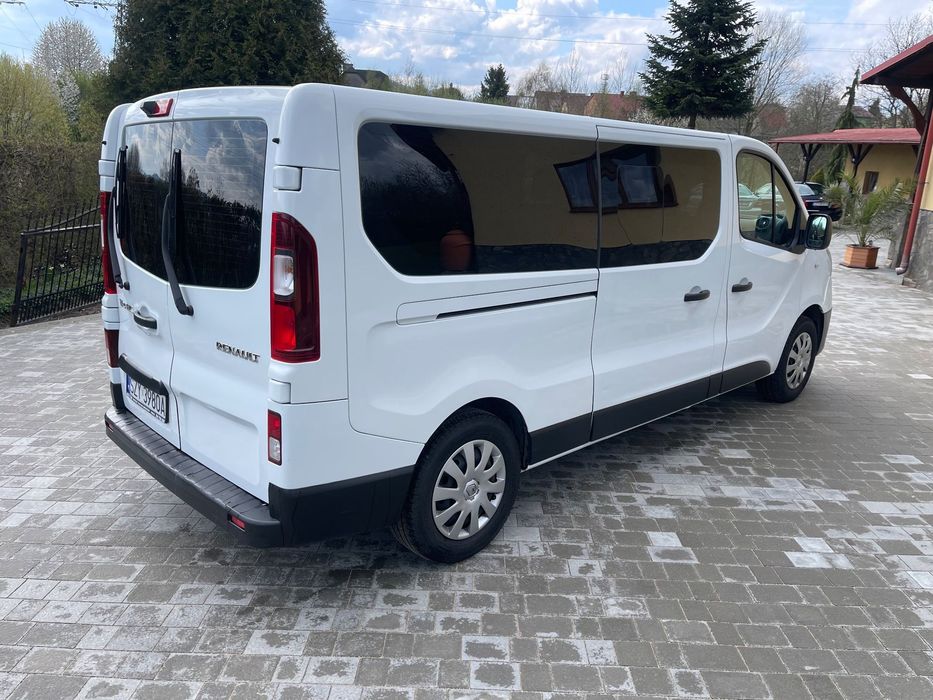 Renault Trafic Renault Trafic 2017 r 9osobowy