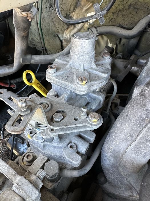 Bomba injetora ford transit diesel 2.5 1994