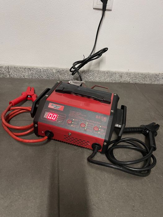 Carregador baterias auto e moto