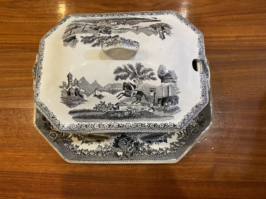 Terrina Fabrica de Sacavem/Massarelos