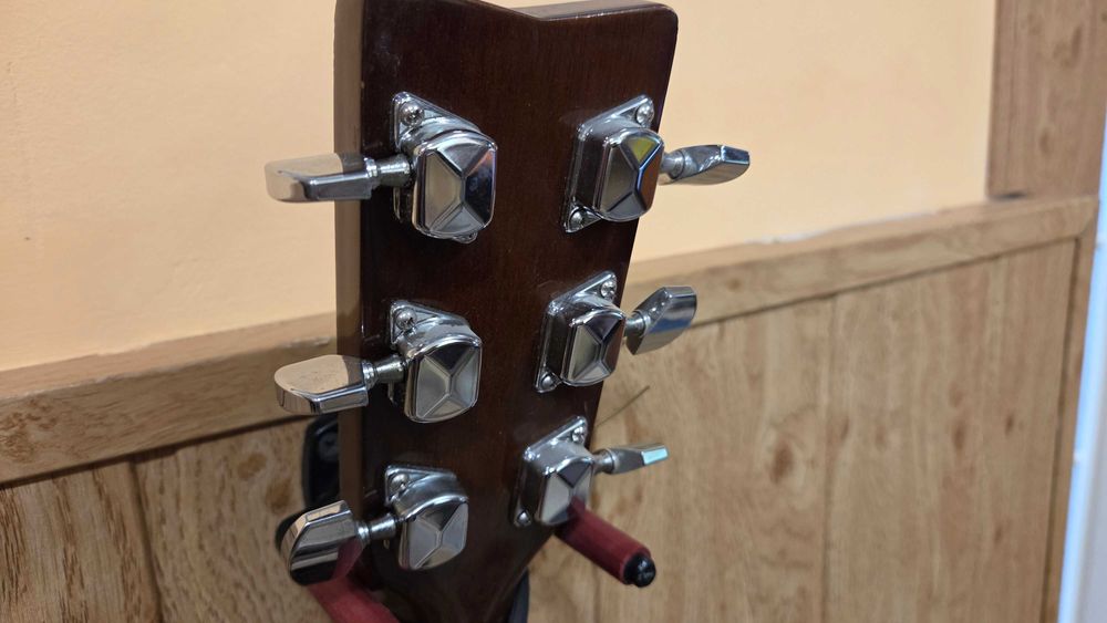 Гитара электро акустическая, YAMAHA FX310A, комплект