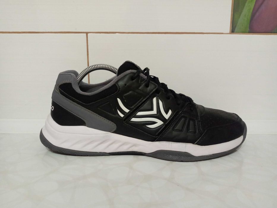 Кроссовки Artengo  45 размер 29 см