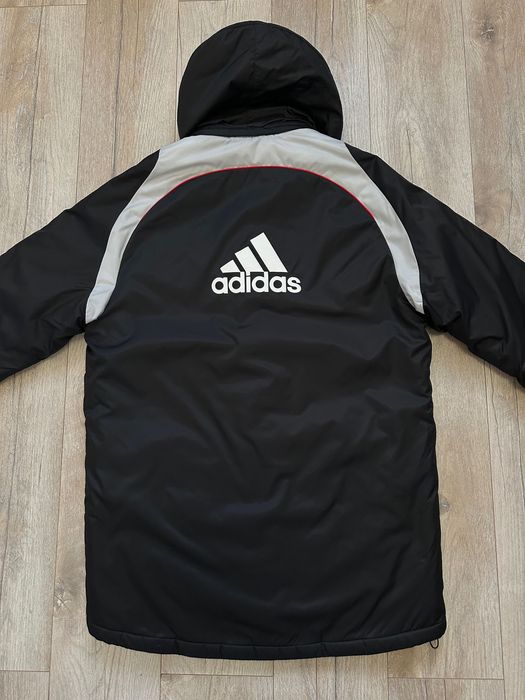Куртка adidas Liverpool Л размер