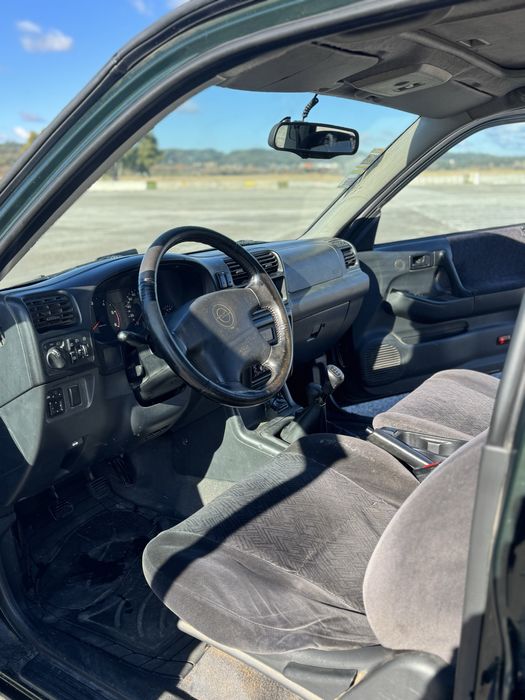 Opel Frontera B  - ano 2000