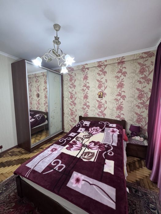 Продается 2 ком квартира в Александровском районе по улице Запорожская
