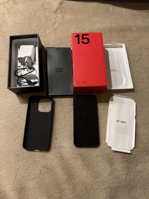 Oneplus 15 12/256