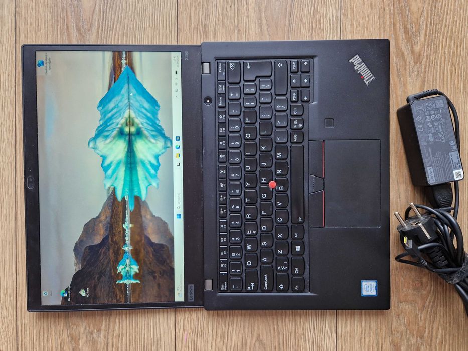 Biznesowy ThinkPad X390 100% sprawny SSD 256GB full HD 8GB RAM i5-8265U Windows 11 Pro