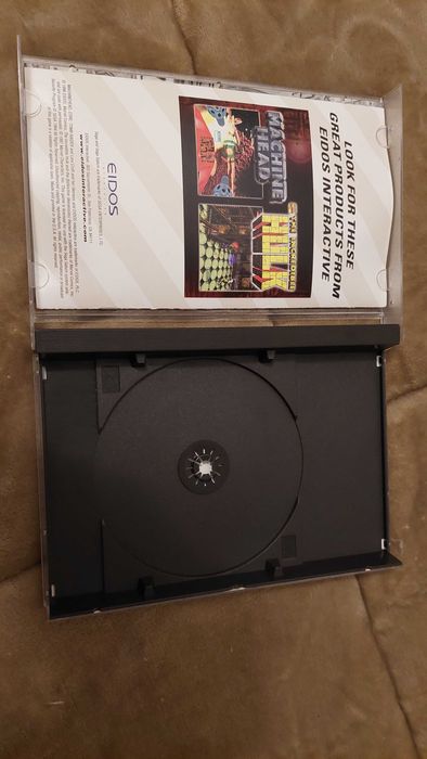 Sega Saturn Tomb Raider (Caixa e manual)