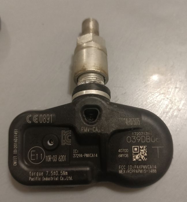 Датчики тиску у шинах