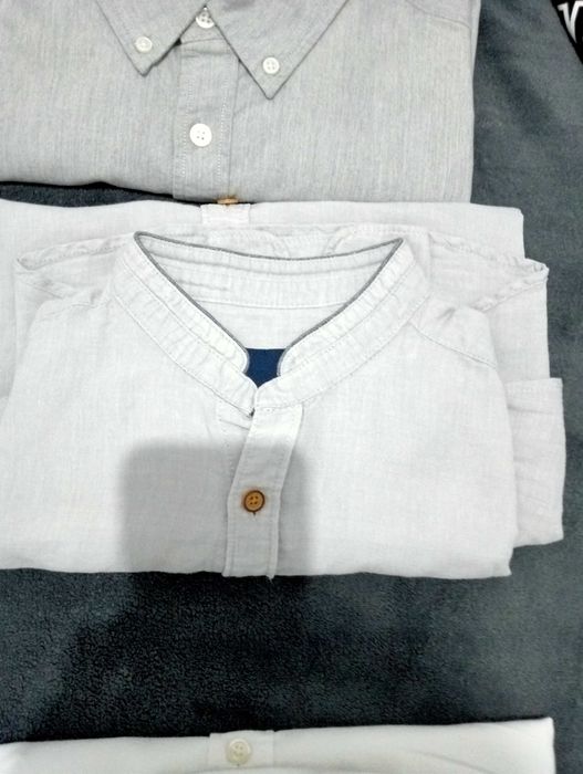 Camisas masculinas tamanho M e L