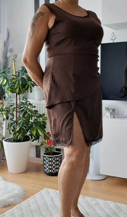 Nowe sukienki na okazje xl