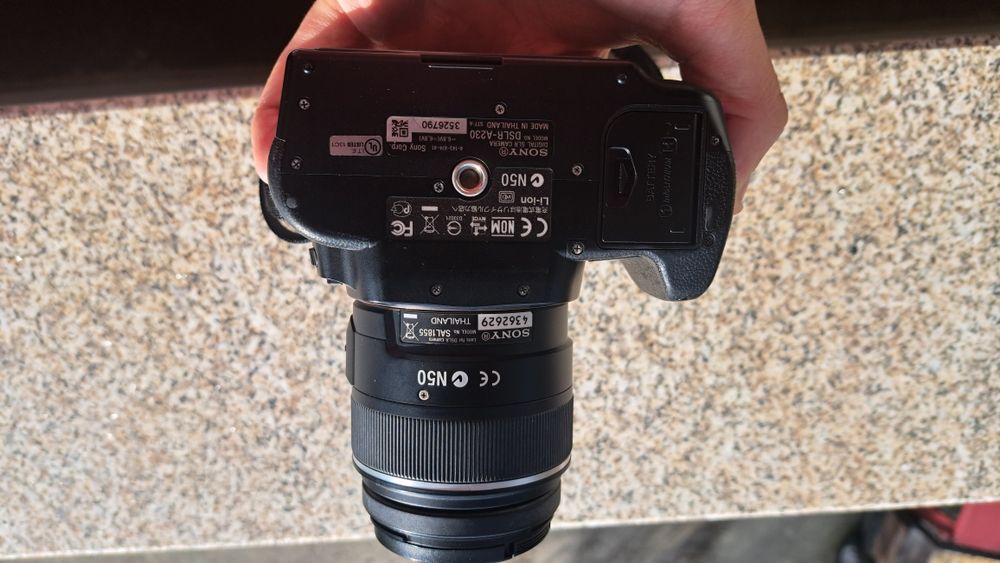 Maquina fotografica Sony A230