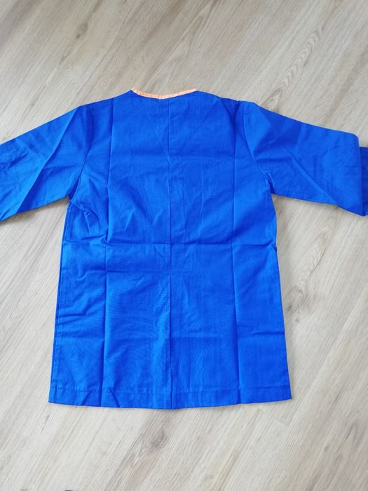 Bibe de criança tamanho 5/6 anos