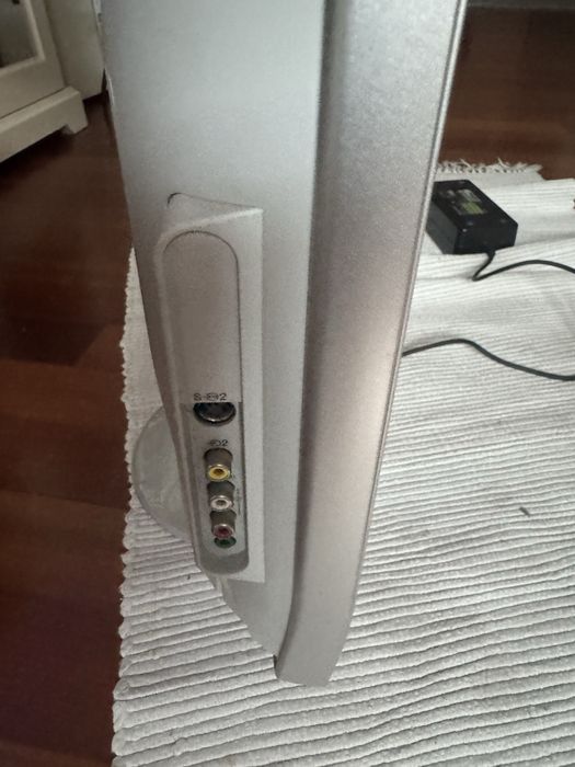 lCD sony triniton wega