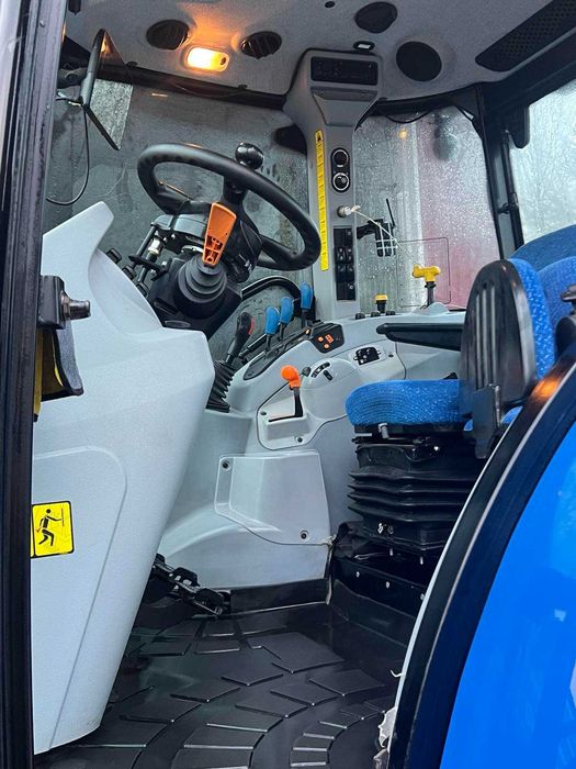 Трактор NewHolland T5.110 S