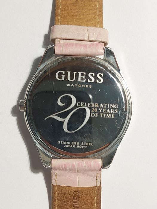 Часы GUESS 20th Anniversary