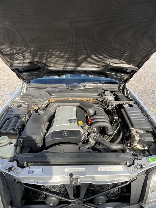 Mercedes-Benz SL 320
