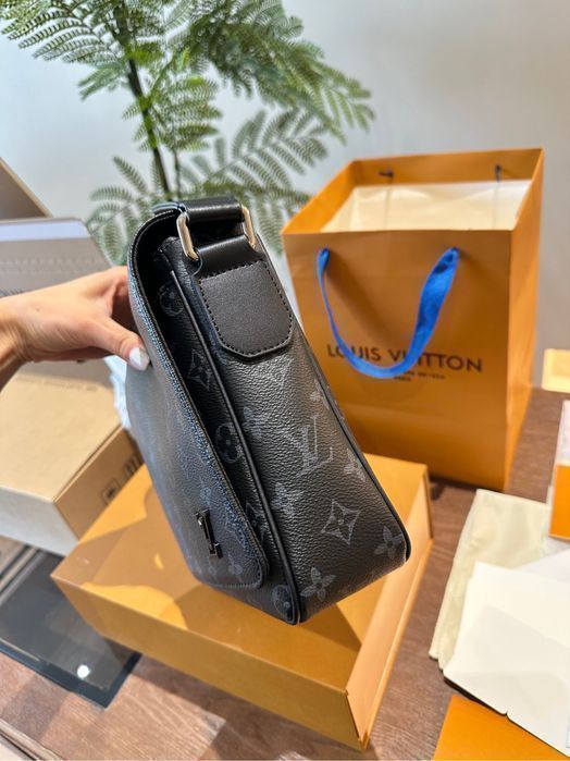 Louis Vuitton District мужская сумка мессенджер папка оригинал