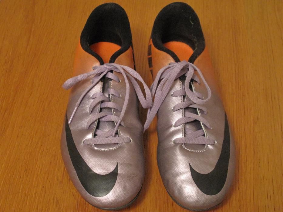 Chuteiras Nike nº 38,5 c/ portes incluídos!!