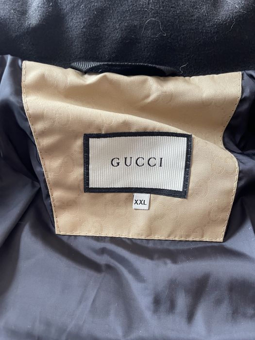 Продаю курточку гучи