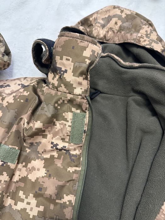 Продам зимову якісну форму