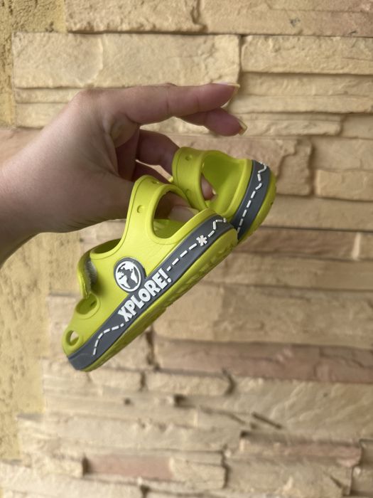 Дитячі крокси яскравого кольру