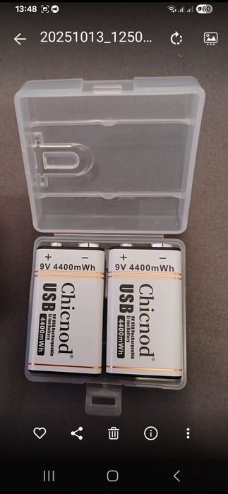 Крона акумулятор 9v.