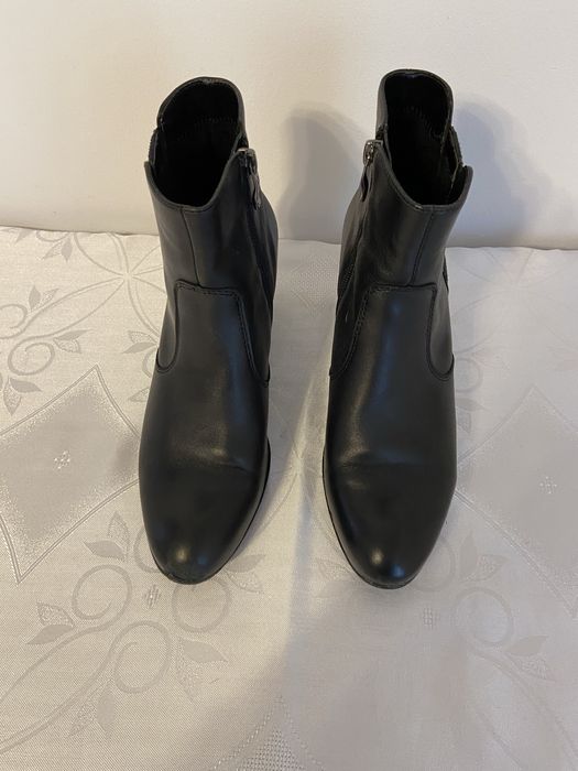 Botki 39 skorzane Ara