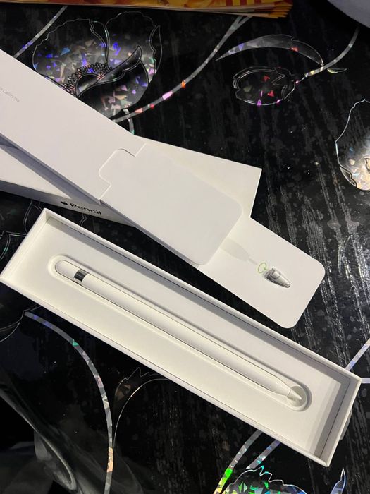 Продам S Pen1  Apple оригинал  в идеале