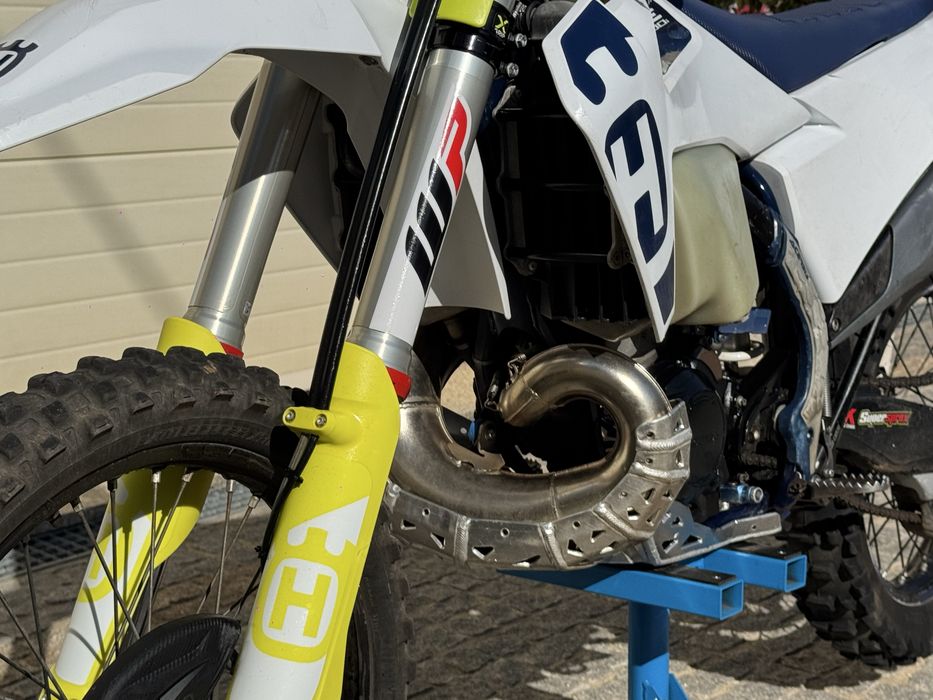 Husqvarna 300 TPI Hard Enduro