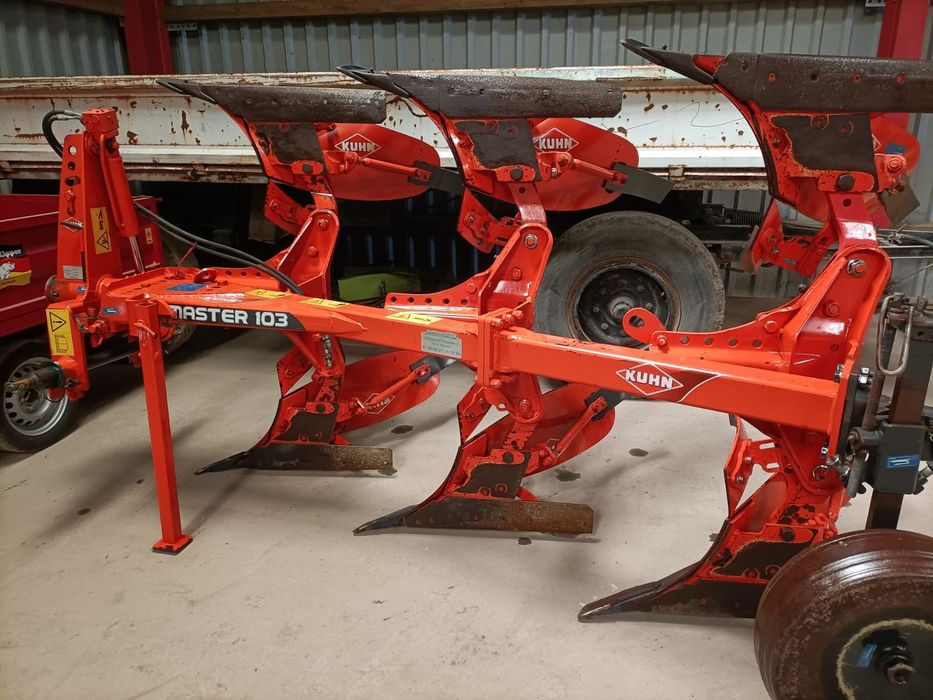 plug oborotowy kuhn master  (lemken)
