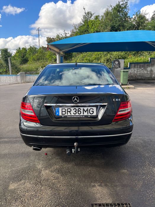 Mercedes 2014 em excelente estado