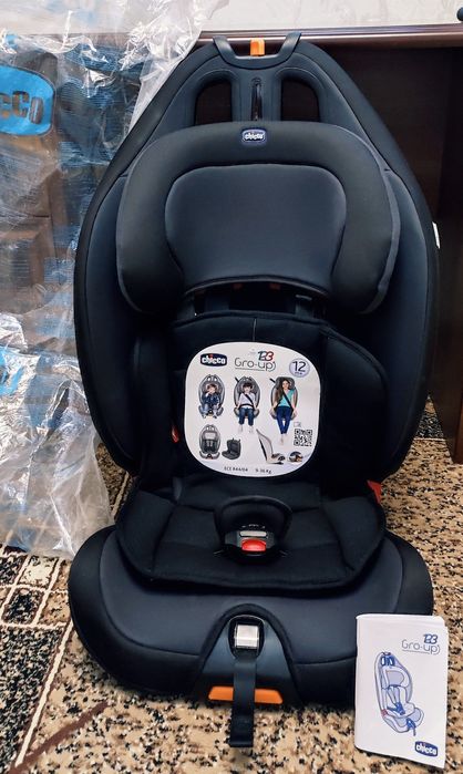 Автокрісло Chicco Gro-Up