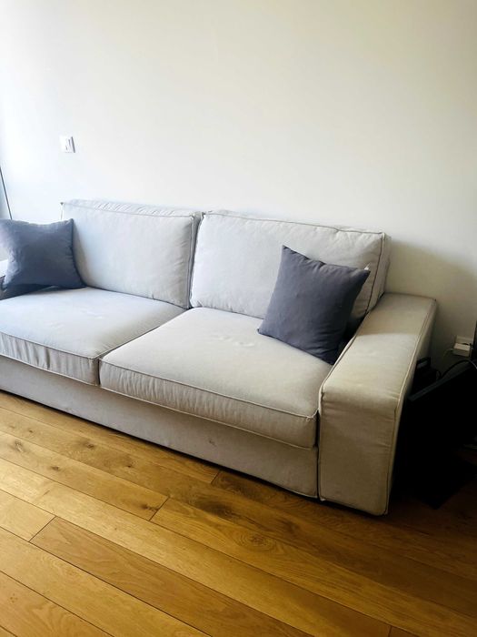 Sofá IKEA KIVIK 3 lugares - Tallmyra preto/branco