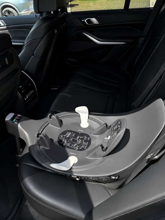 Baza ISOFIX Cybex Baza T do fotelika Cloud G i-Size - stan bardzo dobry