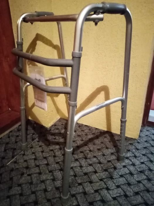 Ходунки оренда, прокат