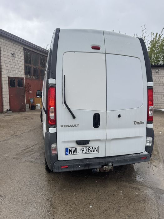 Sprzedam Renault Trafic 2009 L2H2 zarejedtrowany fv vat