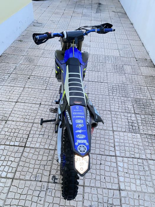 Yamaha yzf  250 matriculada 2014
